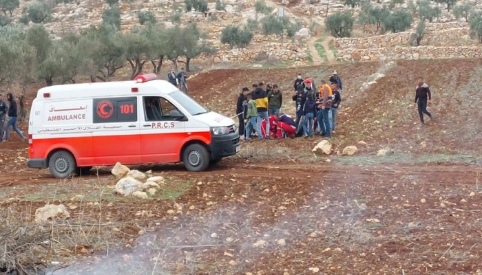 إصابات بمواجهات مع الاحتلال في مسيرات مناهضة للاستيطان بالضفة