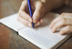 تفوق دراسي بأقل الإمكانات