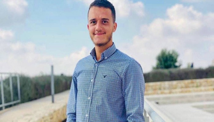 الاحتلال يقتحم منزل يحيى علوي برام الله بعد ساعات من الإفراج عنه