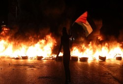 مقاومون يستهدفون قوات الاحتلال خلال اقتحامها وادي الفارعة بطوباس