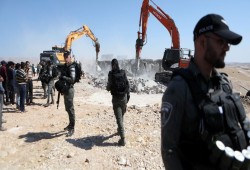 جيش الاحتلال يصادق على هدم منازل 3 مقاومين