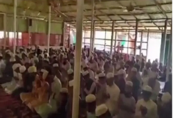 أمة الجسد الواحد.. مسنة من مسلمي الروهينجا تبيع سوارها الذهبي للتبرع لضحايا الزلزال