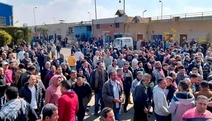 احتجاج عمال شركة كريازي لسوء الأوضاع الاقتصادية