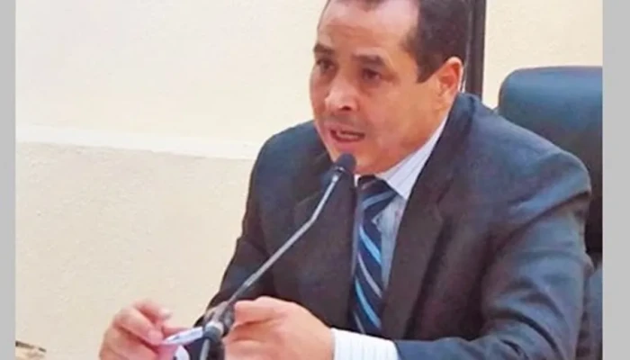انقلاب تونس.. دفاع قاض معتقل يحذر من خطر على حياته بعد تحويله لمصحة نفسية