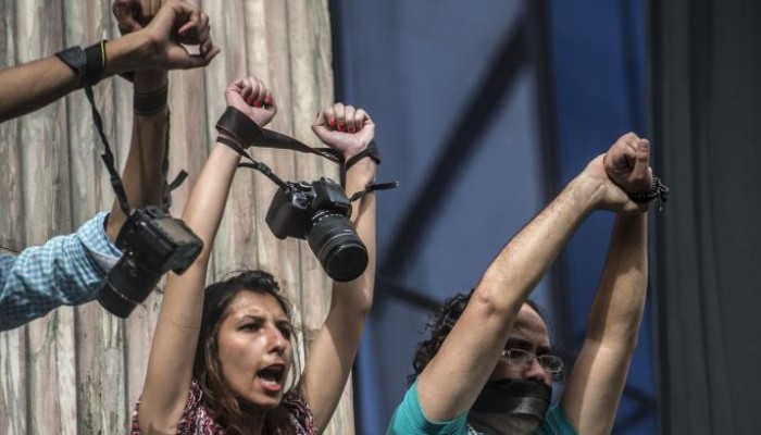 نظام الانقلاب يحاكم 3 صحفيات في موقع مدى مصر