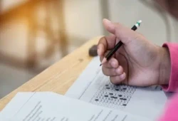 كيف تبدأ مذاكرة دروسك أيام الامتحانات؟