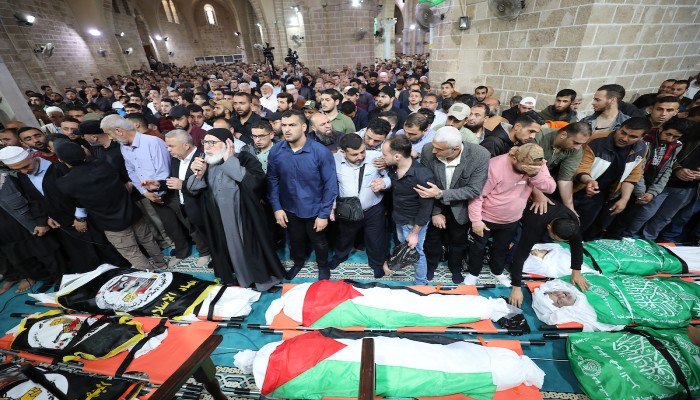 تشييع مهيب لشهداء العدوان الصهيوني على غزة