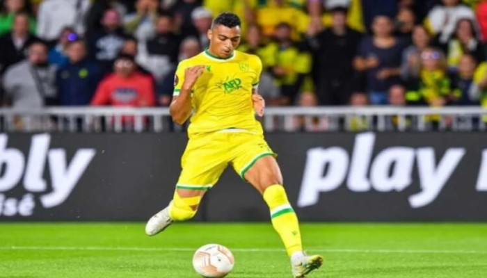 6 لاعبين مسلمين بالدوري الفرنسي يرفضون دعم الشذوذ
