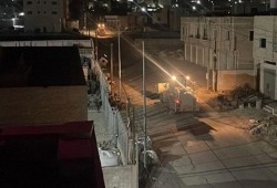 10 مصابين و12 معتقلاً باقتحام الاحتلال أريحا