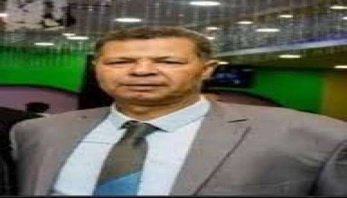 وفاة مدير مدرسة أثناء عمله بالبناء تثير مواقع التواصل