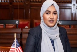 أمريكي يحاول الاعتداء على برلمانية مسلمة
