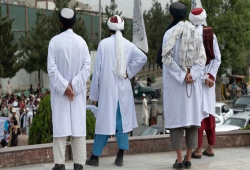 أفغانستان توقف جميع أنشطة السويد في البلاد احتجاجا على حرق القرآن