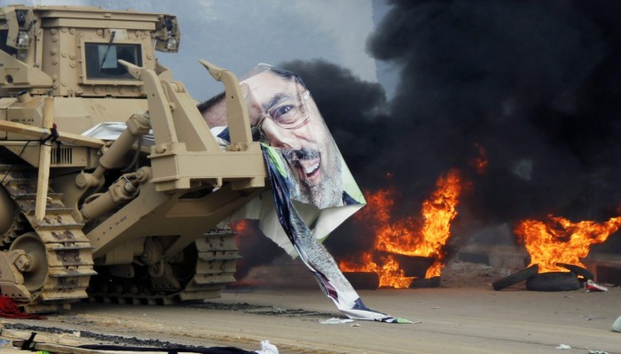 ميدل إيست آي: فيلم مذبحة رابعة وثق موت الديمقراطية المصرية وتحطيم أحلام ثوار يناير