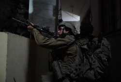 اعتقالات واشتباكات مسلحة مع الاحتلال بالضفةِ والقدس