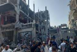 25 يومًا للعدوان على غزة .. شهداء جدد بقصف منازل وتجمعات