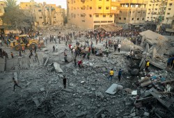 32 يومًا لمحرقة غزة.. شهداء ومجازر مستمرة