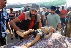 محرقة غزة .. 10569 شهيدًا منهم 4324 طفلاً و2823 سيدة