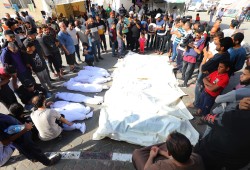 محرقة غزة.. 10818 شهيداً منهم 4412 طفلاً و2918 سيدة