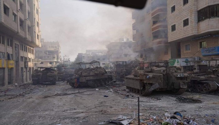 المقاومة تدمّر 6 آليات وتسقط طائرة وتواصل التصدي لتوغل الاحتلال بغزة