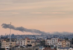 76 يوما من العدوان على غزة.. قصف جوي ومدفعي مكثف وجرائم مروعة