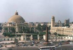 جامعة القاهرة تلغي سيمناراً عن العدوان الصهيوني على غزة