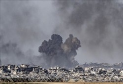 89 يوما من العدوان على غزة.. ترقب لردود الفعل على اغتيال العاروري واستمرار المجازر