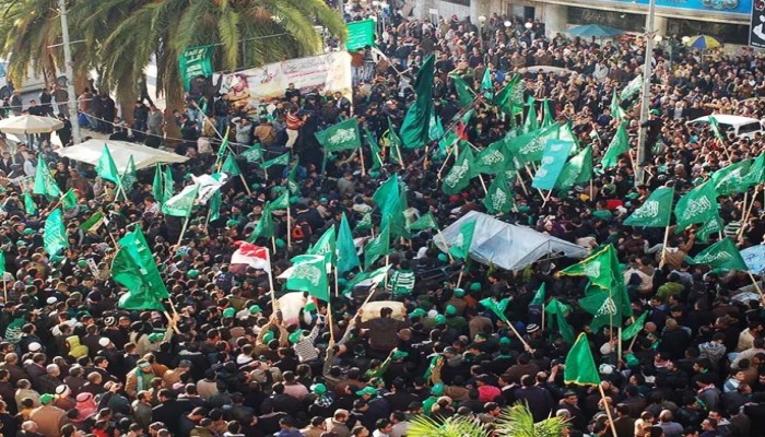 حماس: عملية رعنانا الفدائية رد طبيعي على مجازر الاحتلال بحق شعبنا