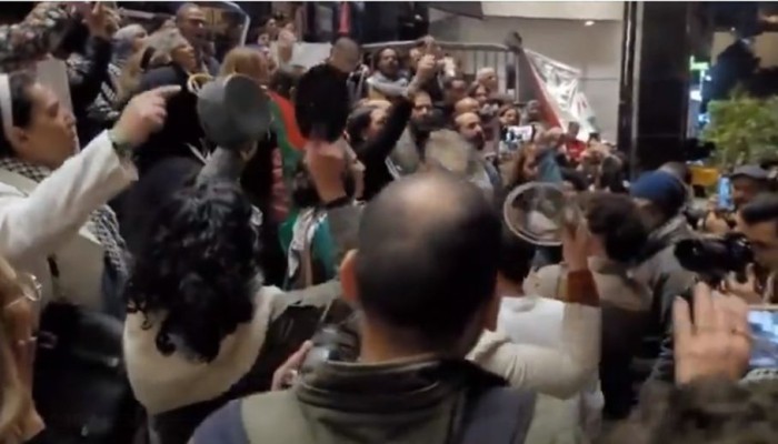 مظاهرة لنصرة غزة تهتف: مصر مشاركة في الحصار