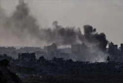 اليوم الـ 102 للعدوان الصهيوني على غزة.. المجازر متواصلة واشتباكات ضارية بالجنوب