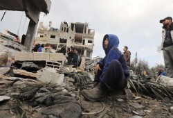إندبندنت: ضغوط متزايدة لوقف إطلاق النار في غزة.. ونتنياهو انتهى