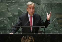 جوتيريش يناشد الدول المانحة ضمان استمرار عمليات الأونروا