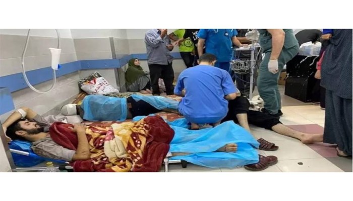 صحة غزة: الوضع كارثي بمجمع ناصر والكوادر والنازحون مصابون بالذعر