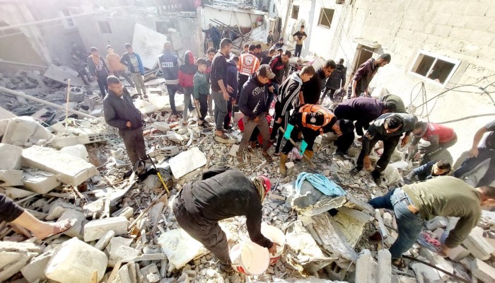 83 شهيدًا و125 جريحًا بمجازر صهيونية في غزة خلال 24 ساعة