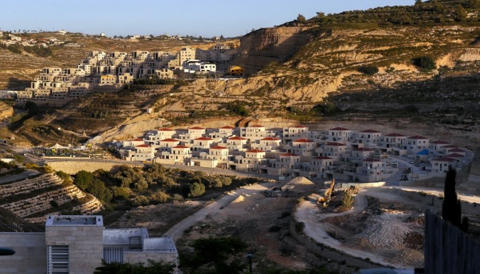 الاحتلال يطلق موجة استيطان عاتية في الضفة بالتزامن مع حربه على غزة