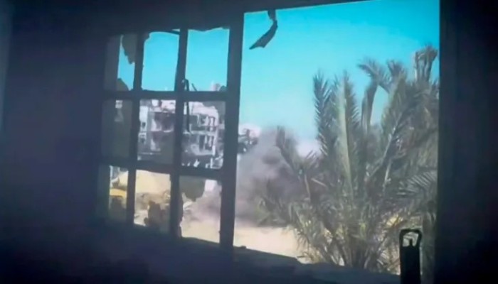 القسام يستهدف آليات للاحتلال بمحاور التوغل في غزة