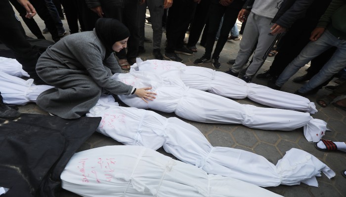 8 مجازر و77 شهيدًا بعدوان الاحتلال على غزة في 24 ساعة