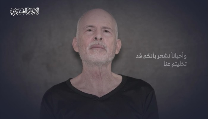 قيادي في القسام يكشف تفاصيل جديدة حول الأسير المسنّ سيجال