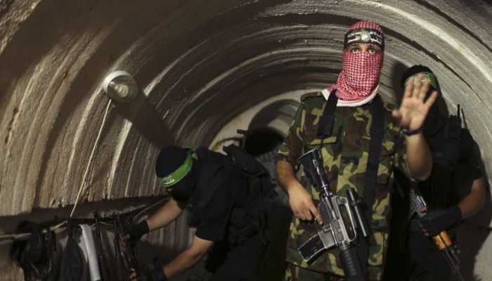 مشاهد جديدة لتفجير كتائب القسام نفقا في قوة صهيونية