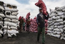 عمال مصر.. تدهور معيشي وقمع للاحتجاجات