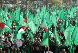 حماس: إغلاق الاحتلال قناة الجزيرة انتهاك فاضح لحرية الصحافة