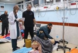 نفاد الوقود بمستشفى شهداء الأقصى خلال 48 ساعة ينذر بكارثة إنسانية