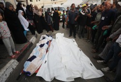 8 مجازر و82 شهيدًا بعدوان الاحتلال على غزة في 24 ساعة