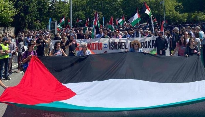 مظاهرة حاشدة في لندن تنديداً بالعدوان على غزة