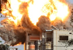 اليوم الـ 243 للعدوان على غزة.. الإبادة الجماعية مستمرة