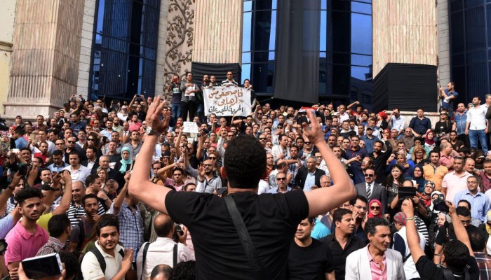 مطالبة نقابية بالإفراج عن الصحفيين من سجون الانقلاب