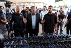 الإرهابي الصهيوني بن غفير يدعو لإعدام المعتقلين الفلسطينيين بسجون الاحتلال