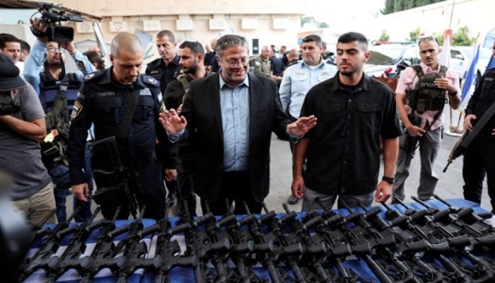 الإرهابي الصهيوني بن غفير يدعو لإعدام المعتقلين الفلسطينيين بسجون الاحتلال