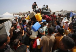 الأورومتوسطي: التعطيش جريمة إبادة ضد أهل غزة