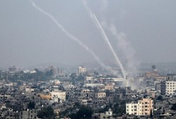 رشقة صاروخية من رفح باتجاه مغتصبات الاحتلال في غلاف غزة