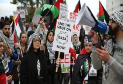 كندا تعلّق 30 تصريحاً لتصدير أسلحة إلى الاحتلال الصهيوني